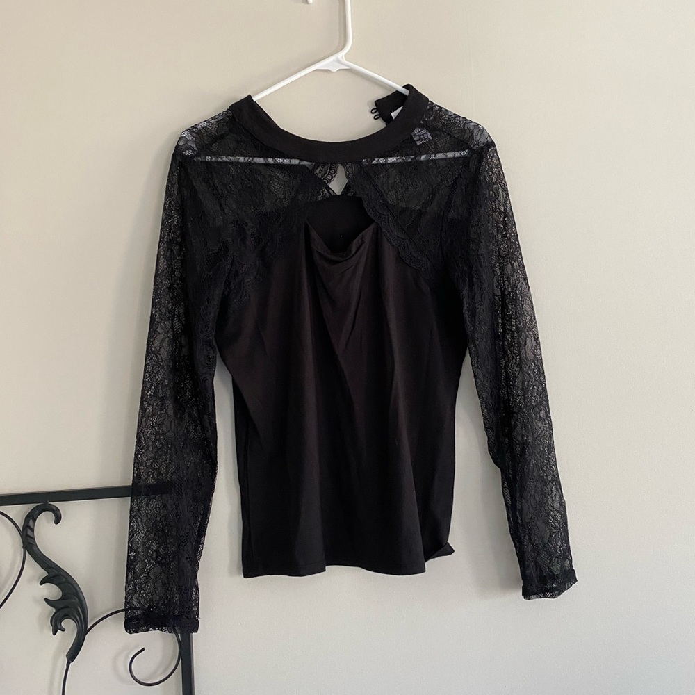 Lace long sleeve black shirt